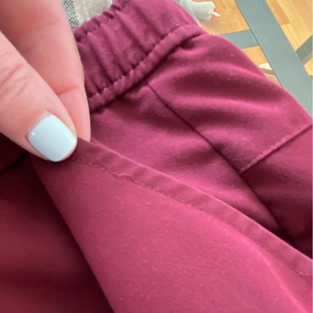 FIGS Maroon Red Tansen Jogger Scrub Pants Small